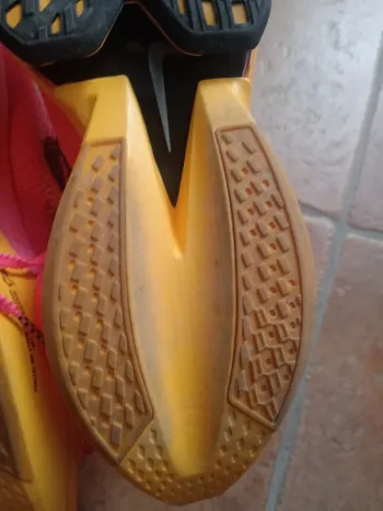 Used Nike alphafly 2 bike — image 4 of 7
