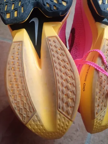 Used Nike alphafly 2 bike — image 5 of 7