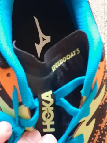 Used Mizuno Speedgoat 5 bike — image 8 of 15