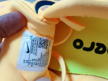 Used Nike Vomero 18 bike — image 9 of 10