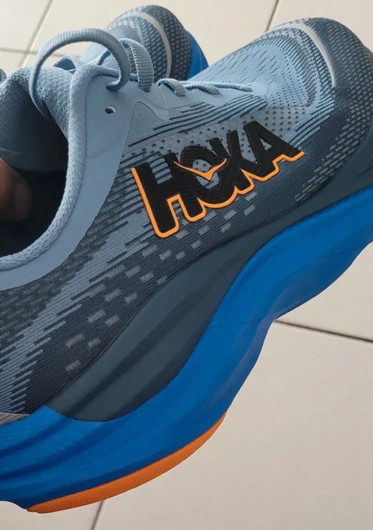 Used Hoka Skyflow bike — image 3 of 7
