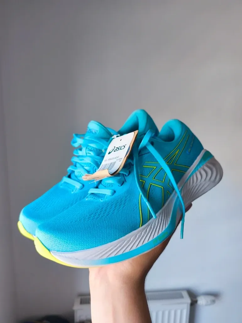 Použité Asics Gel-Stratus 4 Knit bike — obrázek 2 z 9