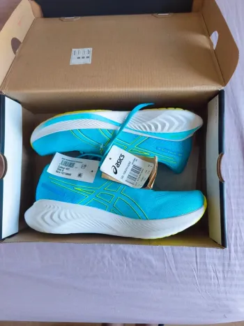 Použité Asics Gel-Stratus 4 Knit bike