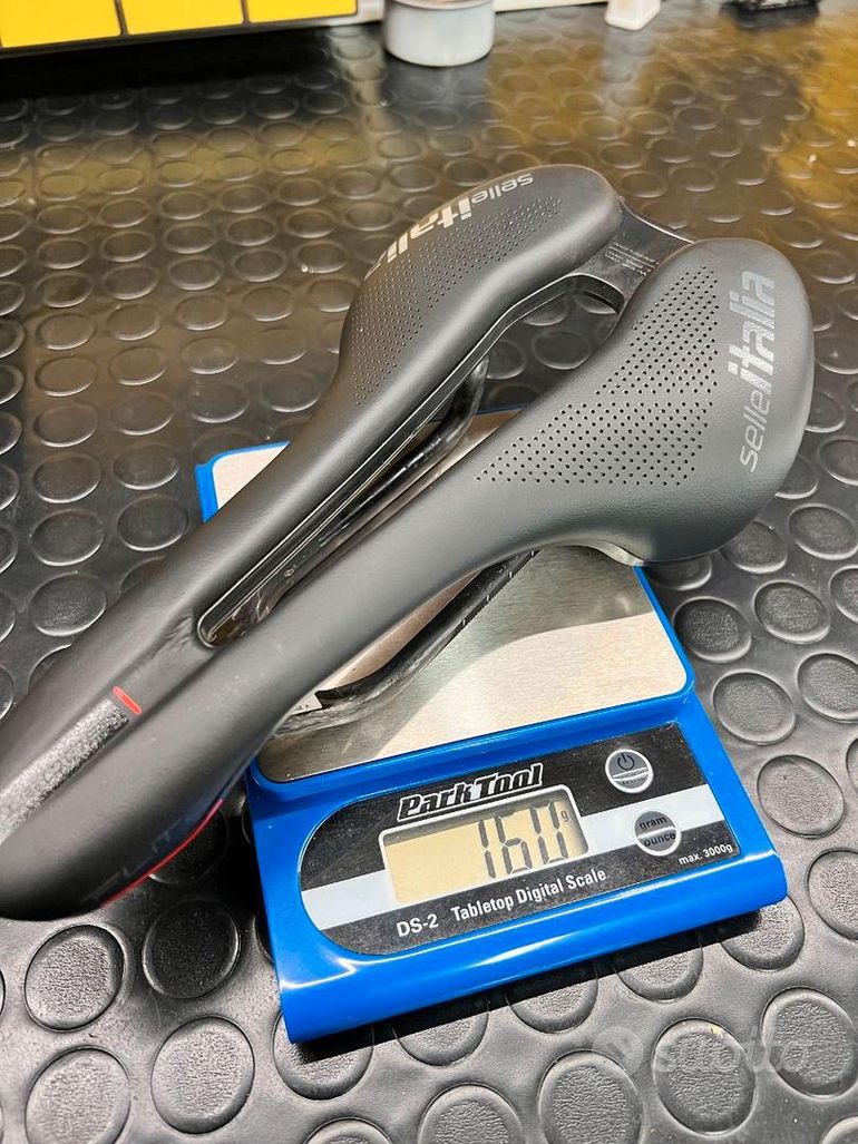 Used Selle Italia Flite Boost Kit Carbonio Superflow 2025 bike — image 6 of 6
