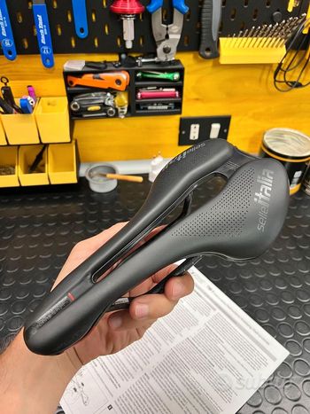 Used Selle Italia Flite Boost Kit Carbonio Superflow 2025 bike