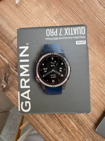 Used Garmin quatix 7 pro bike — image 7 of 8