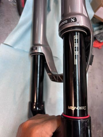 Brugt Rock Shox Pike Ultimate 2024 bike — billede 8 af 9