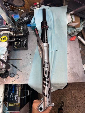 Brugt Rock Shox Pike Ultimate 2024 bike — billede 2 af 9