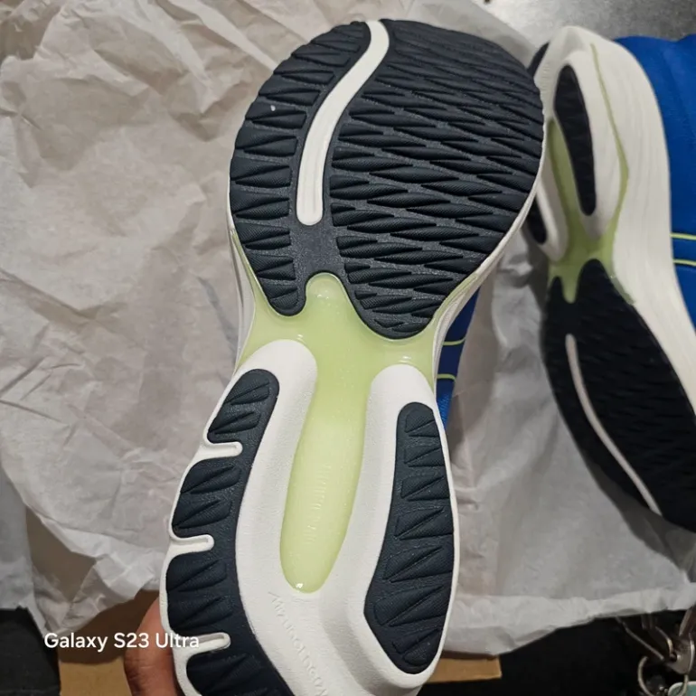 Mizuno Wave Ultima 17 bike usato — immagine 5 di 5