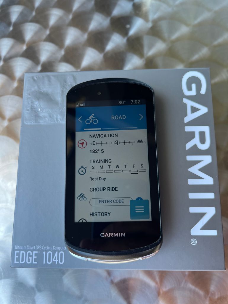 Garmin Edge 1040 GPS Cycling Computer bike d'occasion — image 2 sur 11