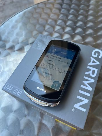 Garmin Edge 1040 GPS Cycling Computer bike d'occasion