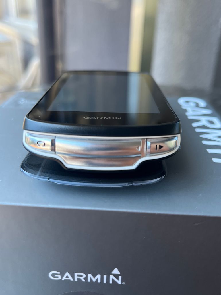 Garmin Edge 1040 GPS Cycling Computer bike d'occasion — image 4 sur 11