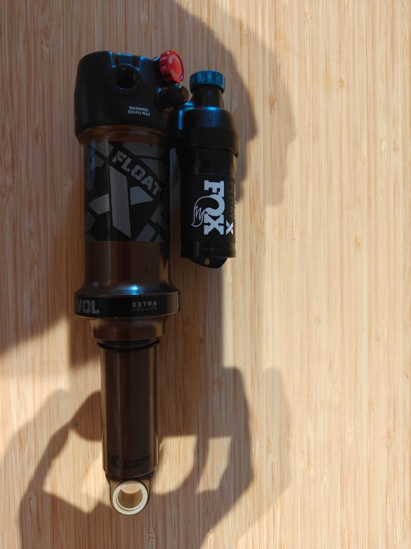 Fox Float X Factory 2026 bike d'occasion — image 2 sur 6