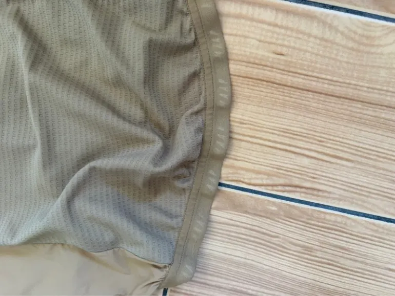 Used MAAP Gilet Velo Kaki Sans Manches Taille XS bike — image 7 of 11