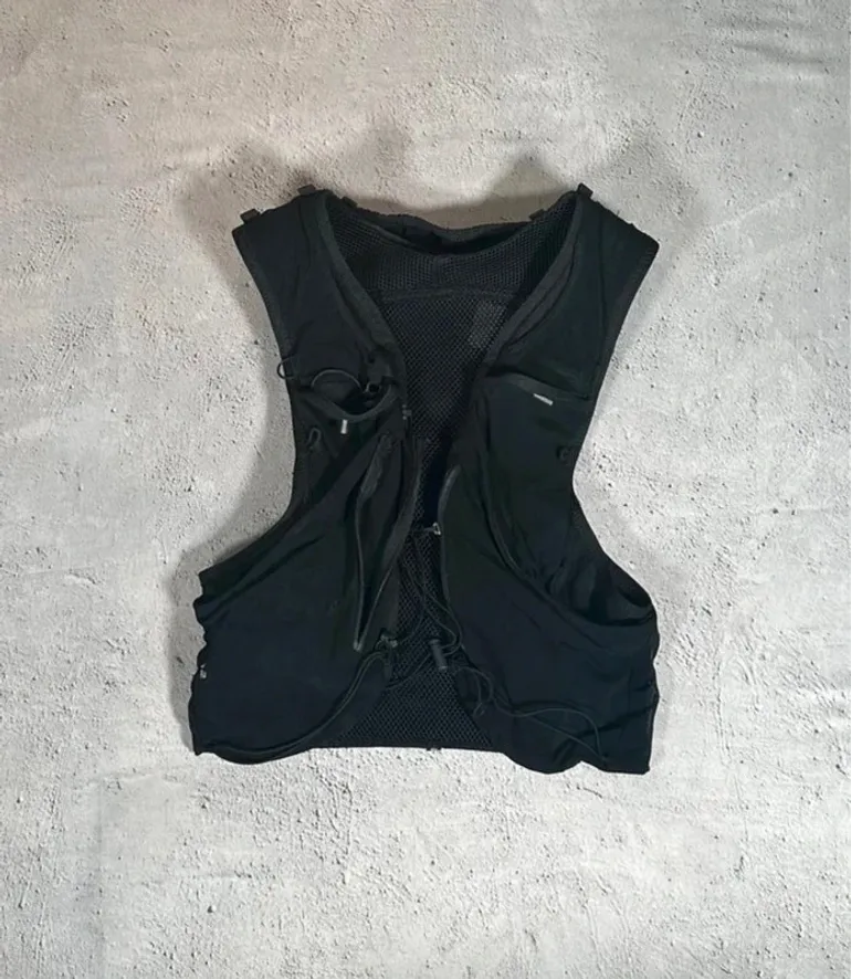 Used Patagonia Salomon Gilet d'hydratation M bike — image 1 of 4