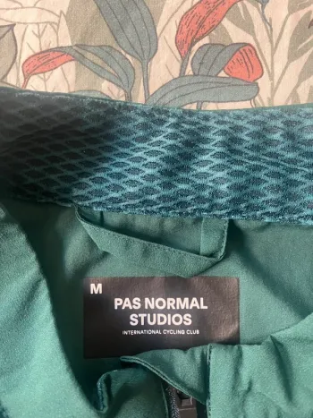 Käytetty Pas Normal Studios Gilet bike — kuva 4 / 5