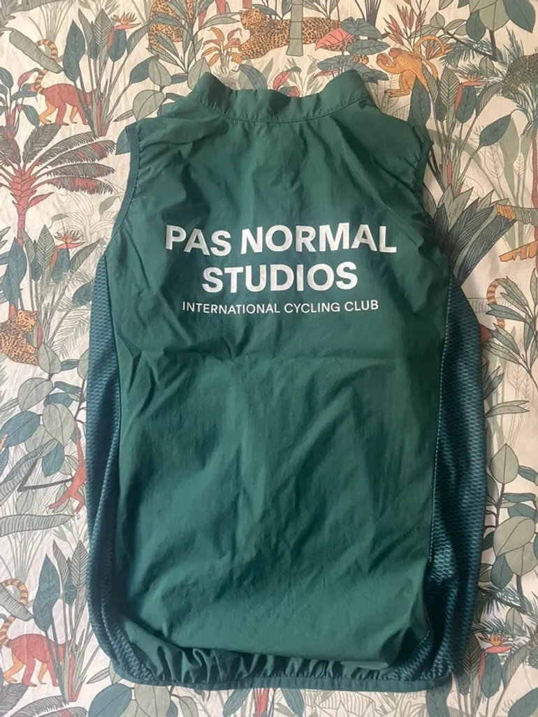 Käytetty Pas Normal Studios Gilet bike — kuva 5 / 5