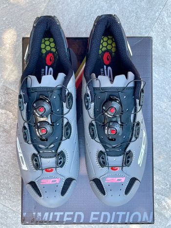 Used Sidi Shot Matt Carbon Limited Edition bike — image 2 of 10