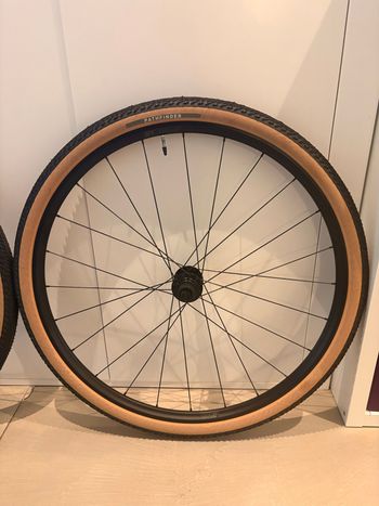 Used Dt Swiss R500 Wheelset Specialized Pathfinder 2026 bike — image 2 of 6