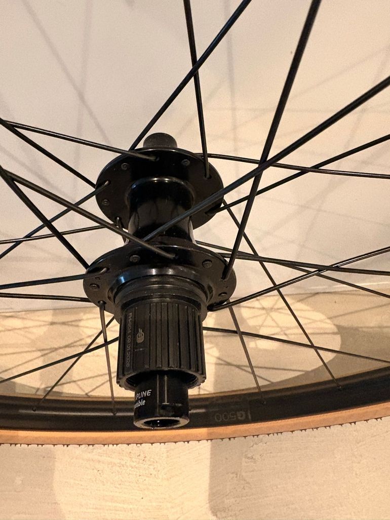 Used Dt Swiss R500 Wheelset Specialized Pathfinder 2026 bike — image 4 of 6
