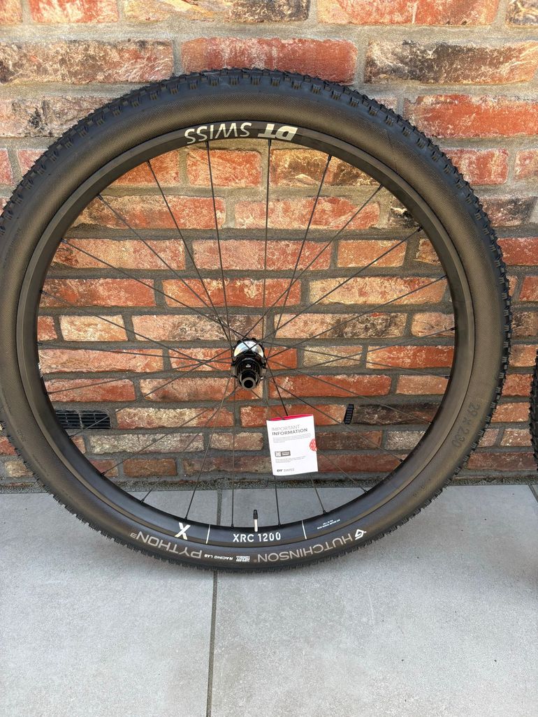 Used Dt Swiss XRC 1200 spline 30 2026 bike — image 2 of 6