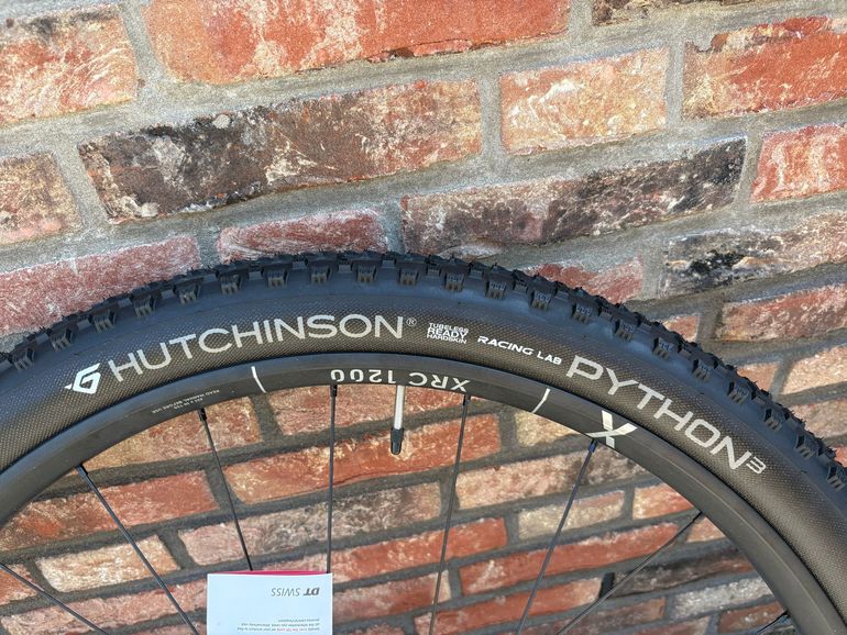 Used Dt Swiss XRC 1200 spline 30 2026 bike — image 6 of 6