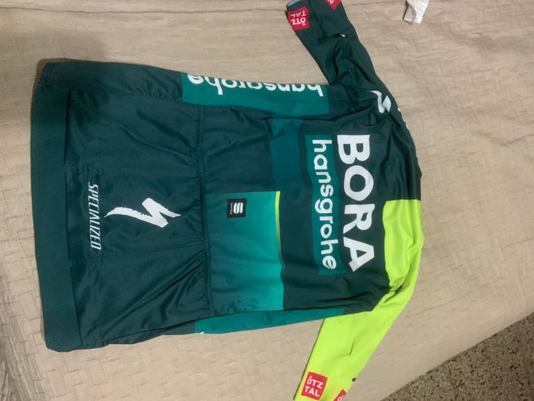 Used Sportful Bora hansgrohe bike — image 1 of 2