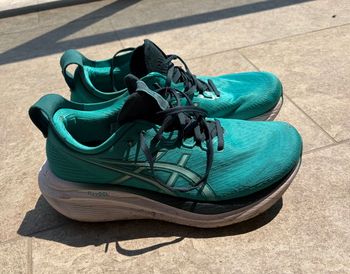 Asics Gel Nimbus 27 2025 bike d'occasion — image 2 sur 4