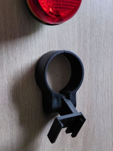 Použité MWave Luz Trasera bike — obrázek 4 z 7