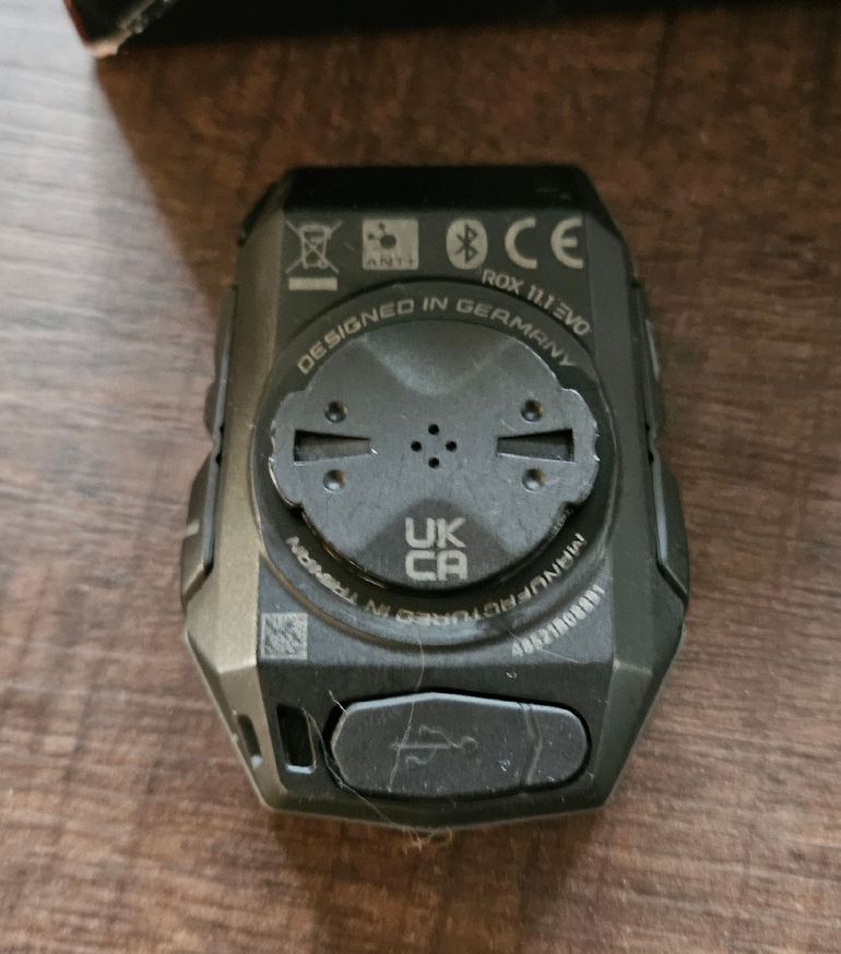 Used Sigma ROX 11.1 Evo GPS Bike Computer bike — image 3 of 4