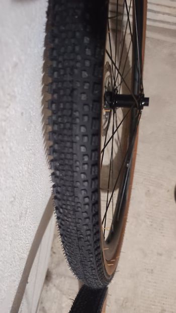 Used Wtb Riddler 700x45c Wheelset bike — image 4 of 5