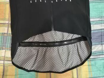 Used EM3 Jacket (Windstopper type) bike — image 5 of 10