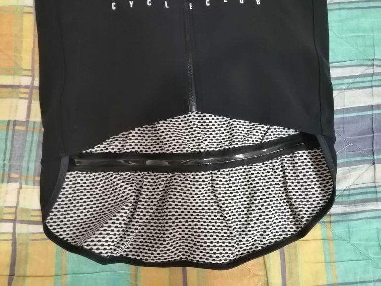 Used EM3 Jacket (Windstopper type) bike — image 5 of 10