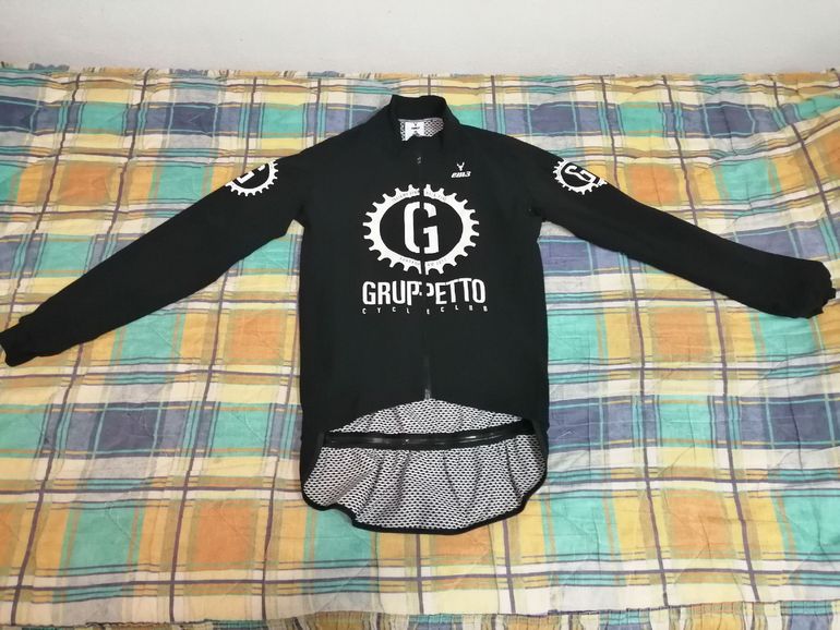 Used EM3 Jacket (Windstopper type) bike — image 1 of 10