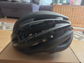Used Giro Helmet 2023 bike — image 3 of 3