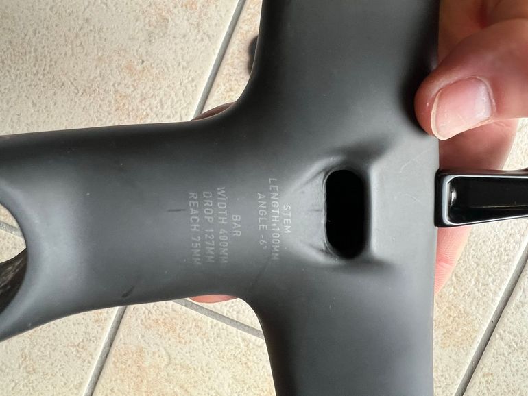 Used Roval Rapide Cockpit 2026 bike — image 5 of 6