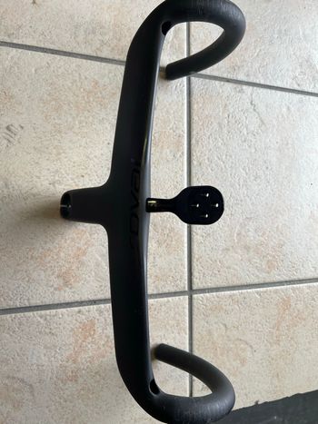 Used Roval Rapide Cockpit 2026 bike — image 2 of 6
