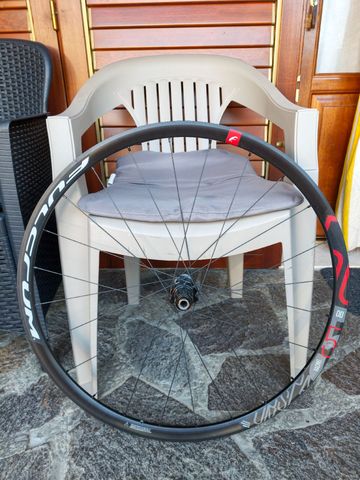 Fulcrum R5 Alluminio 2021 bike d'occasion — image 2 sur 7