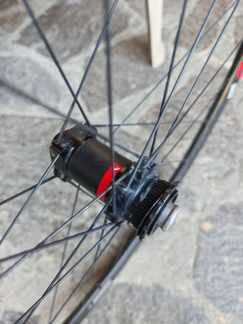Fulcrum R5 Alluminio 2021 bike d'occasion — image 4 sur 7