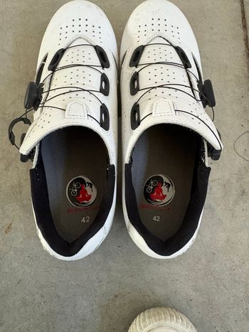 Used Lake CX239 Size 42 2026 bike — image 3 of 4