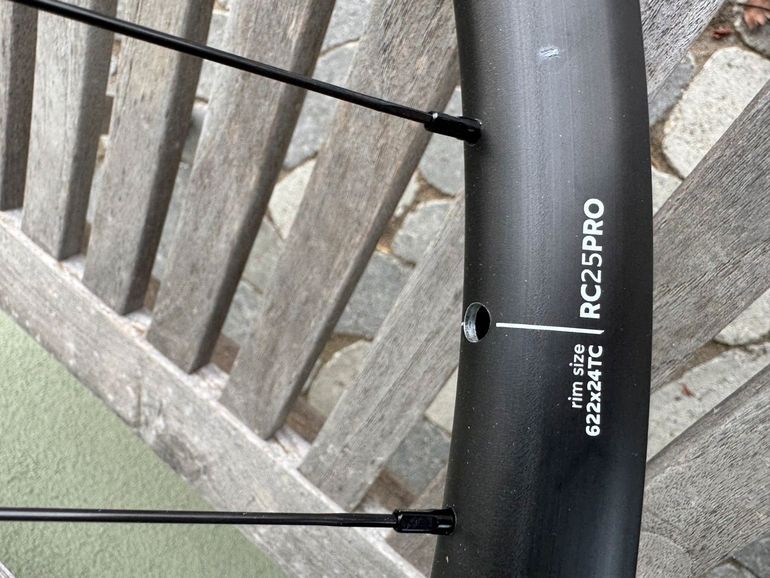 Used Orbea Oquo Road Control RC25PRO 2026 bike — image 3 of 3