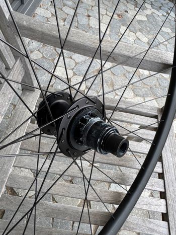 Used Orbea Oquo Road Control RC25PRO 2026 bike — image 2 of 3