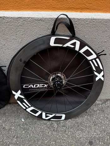 Used Cadex 65 TUBULAR DISC BRAKE 2020 bike — image 4 of 4