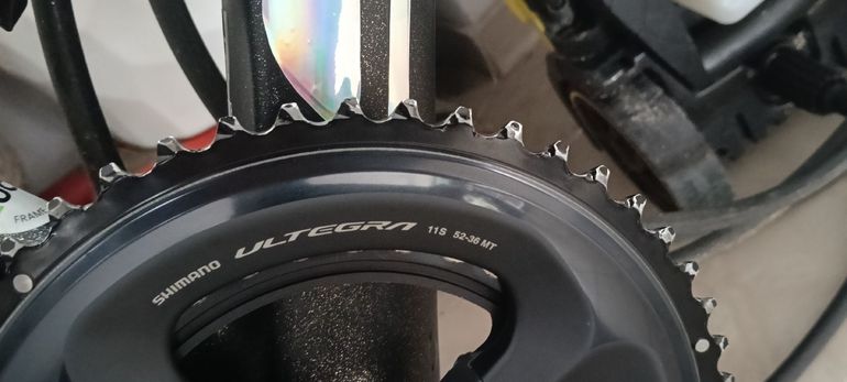 Used Shimano Ultegra 11v 52-36 Chainrings bike — image 2 of 4