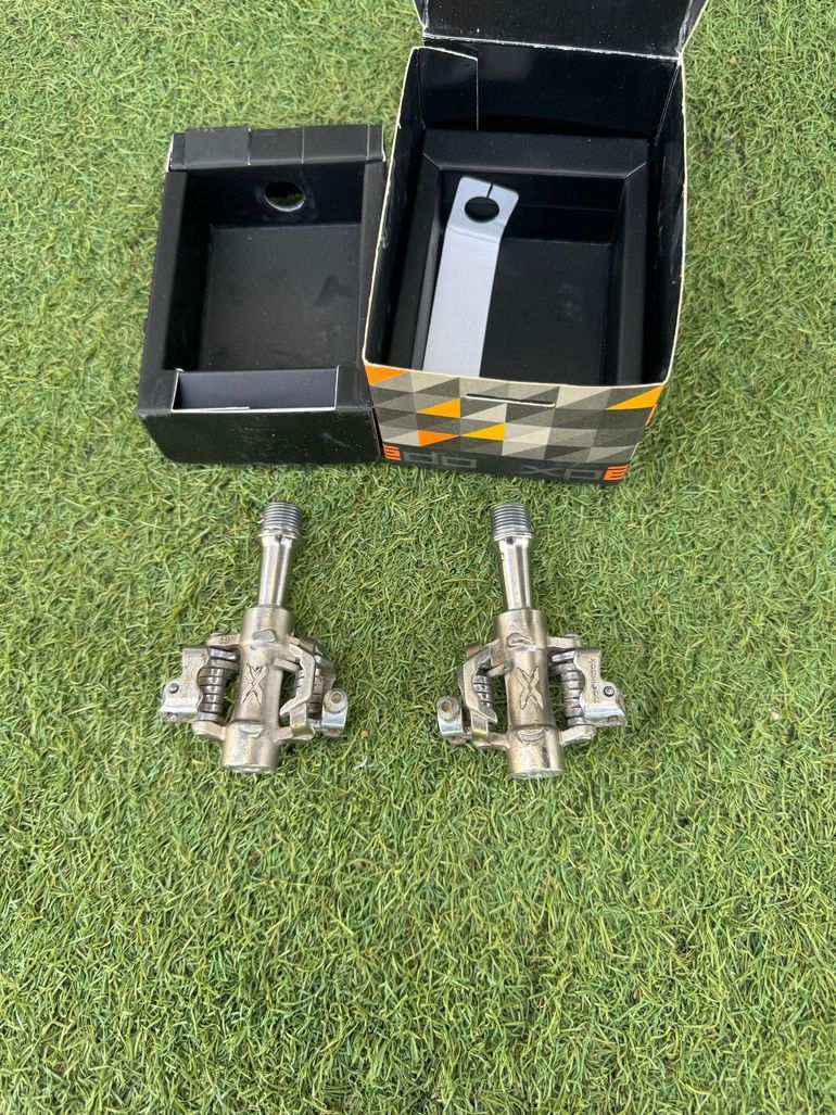 Used Xpedo Titanio Pedals 2025 bike — image 3 of 4