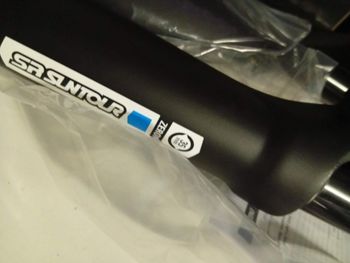 Used Sr Suntour Zeron Fork 27.5 Boost 15x110mm 130mm Travel 35mm Steli bike — image 3 of 12
