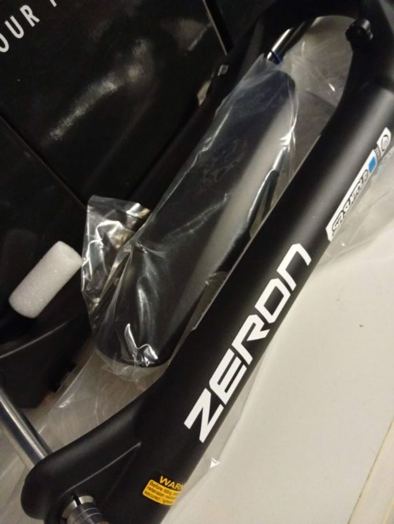 Used Sr Suntour Zeron Fork 27.5 Boost 15x110mm 130mm Travel 35mm Steli Fork