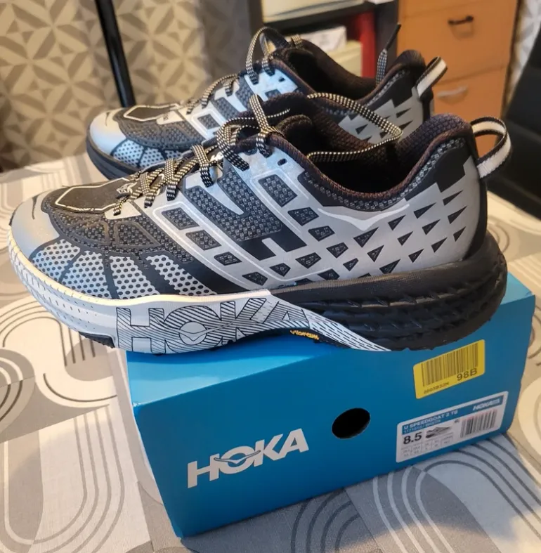 Used Hoka SPEEDGOAT 2 bike — image 2 of 15