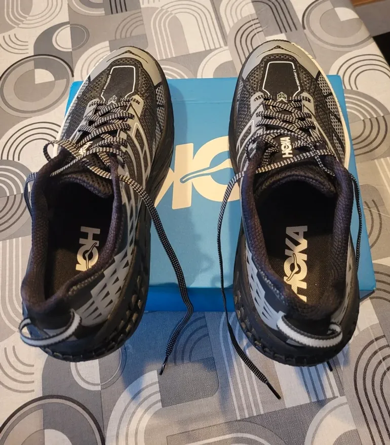 Used Hoka SPEEDGOAT 2 bike — image 9 of 15