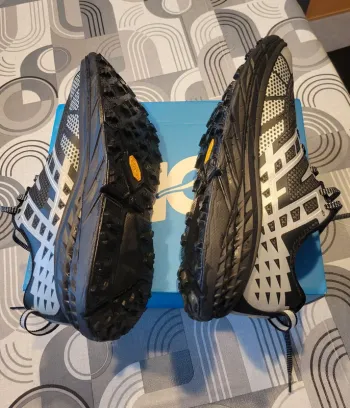 Used Hoka SPEEDGOAT 2 bike — image 3 of 15